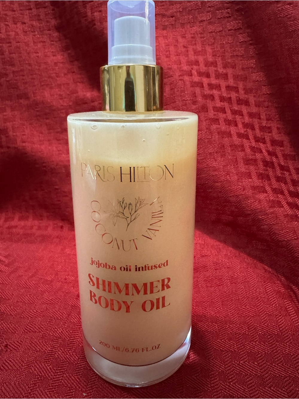Paris Hilton Shimmer Body Oil - Gold Cream